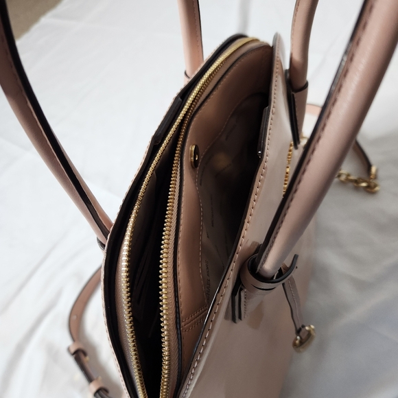 Michael Kors Patent Leather Mercer Handbag Pink - Picture 11 of 16